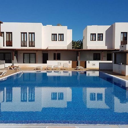 Comfy Duplex In Puerto Calero Exterior photo